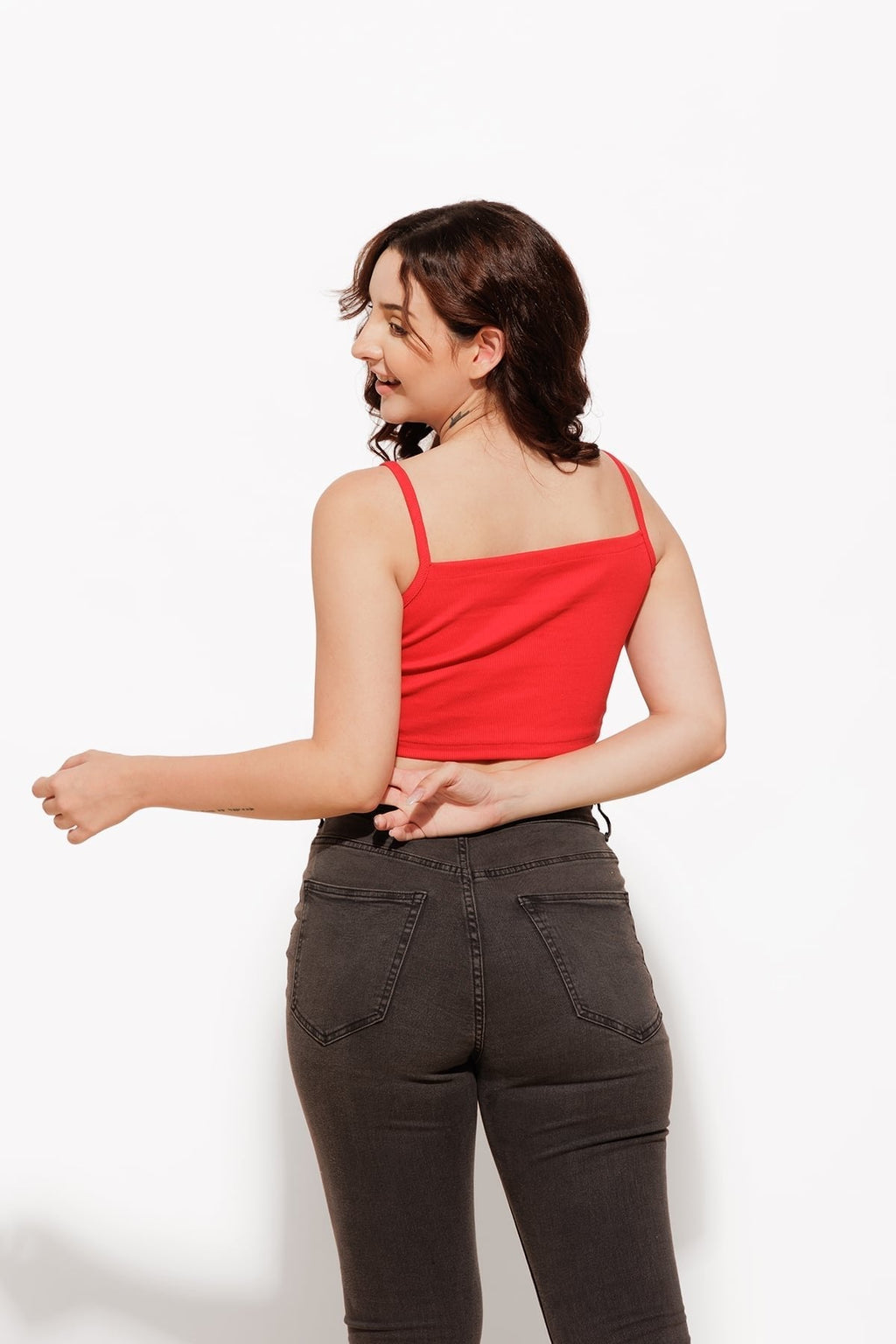 Women’s Red Twist Cotton Crop Top – Modern Fit