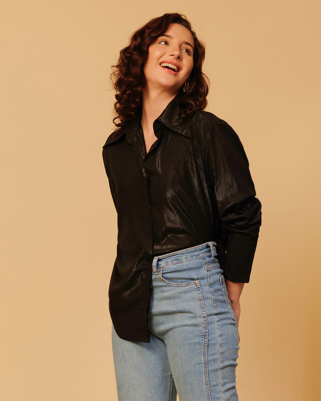 Stylish Shimmer Shirt for Women – Dazzling Glamwear for Evenings & Events