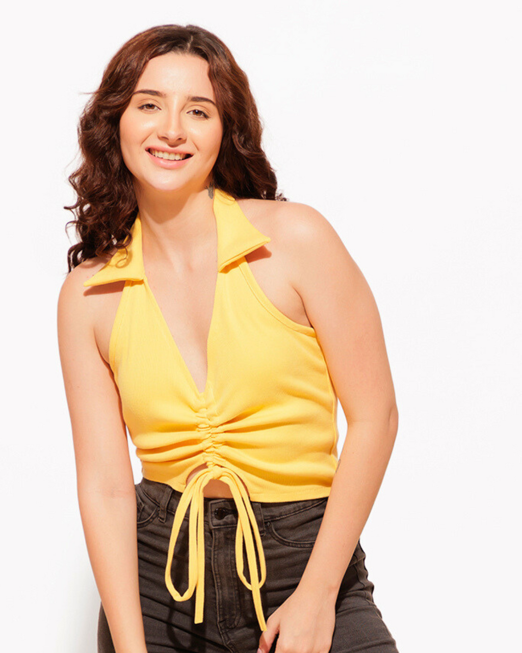 Chic Ribbed Halter Crop Top – Versatile Wardrobe Essential for Women