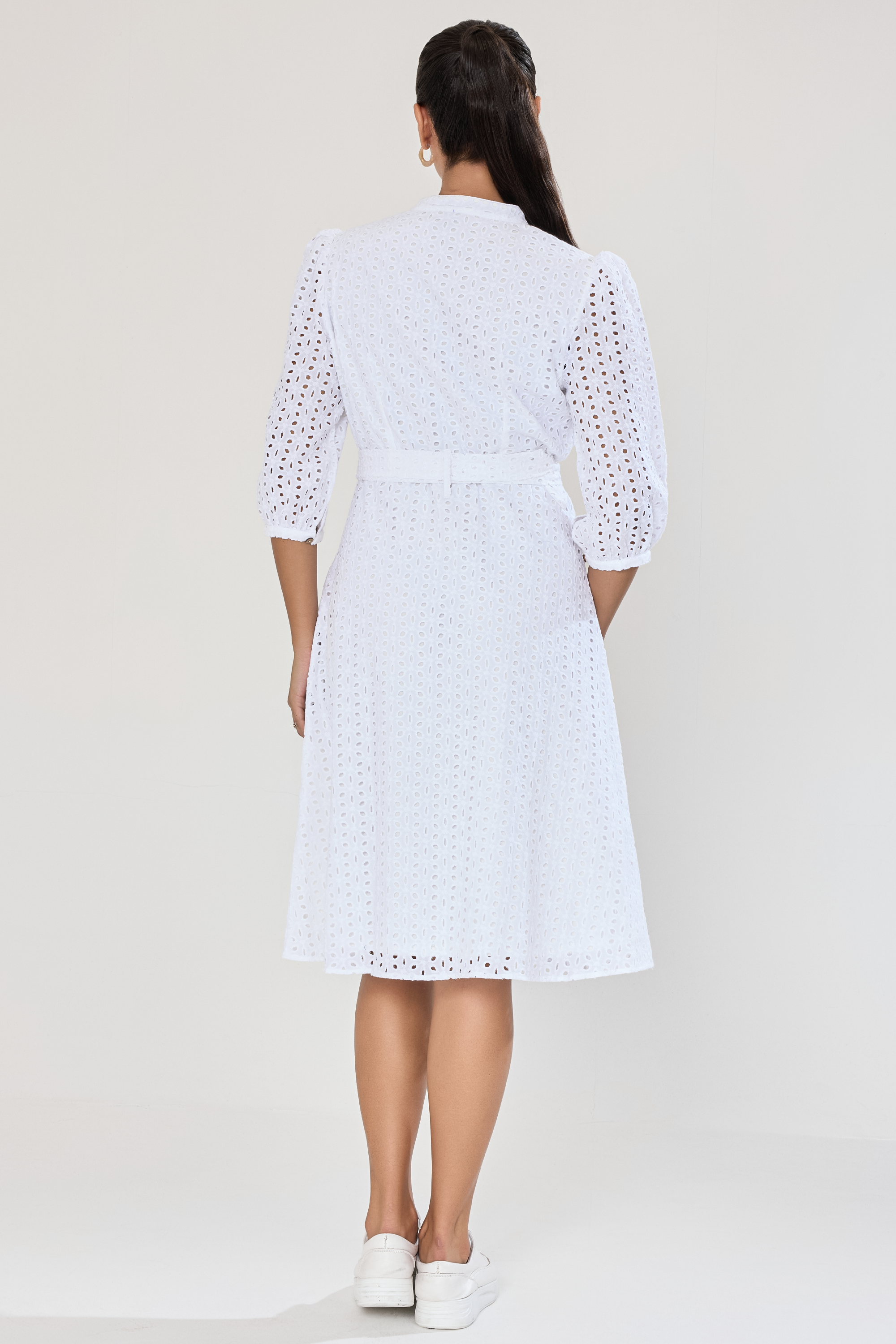 US-207-WHT
