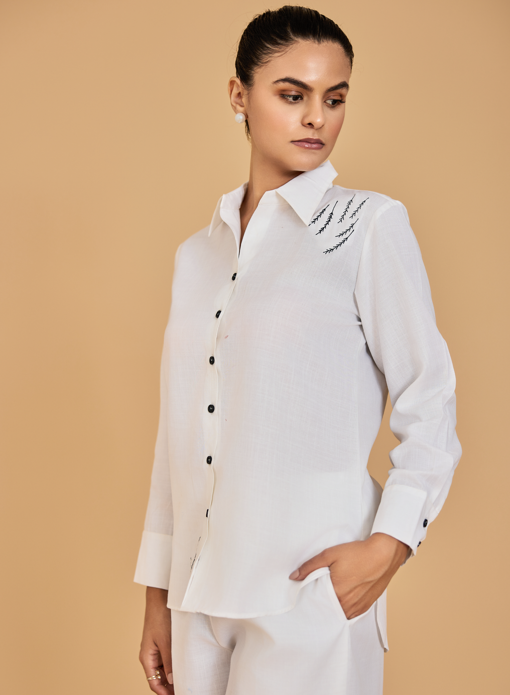 US-604-WHT