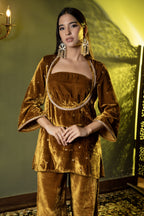 Luxury Velvet Kurta and Trouser Ensemble with Dupatta