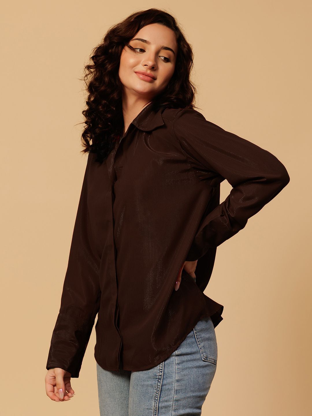 Stylish Shimmer Shirt for Women – Dazzling Glamwear for Evenings & Events
